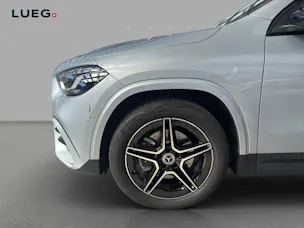 MERCEDES-BENZ GLA 220d 4Matic 8G-DCTSwiss Star