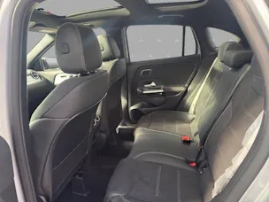 MERCEDES-BENZ GLA 220d 4Matic 8G-DCTSwiss Star