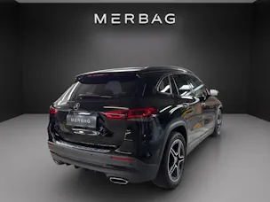 MERCEDES-BENZ GLA 250 AMG Line 4Matic