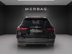 MERCEDES-BENZ GLA 250 AMG Line 4Matic