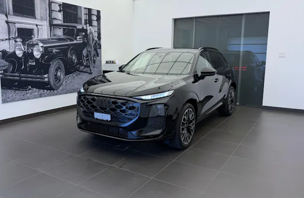 AUDI Q3 SUV 110 kW TFSI S tronic