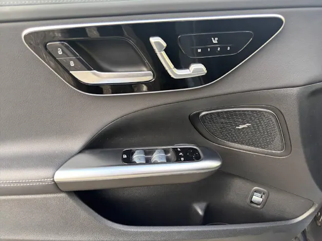 MERCEDES-BENZ C 200 AMG Line 4matic
