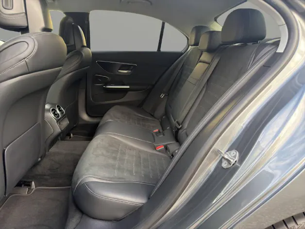 MERCEDES-BENZ C 200 AMG Line 4matic