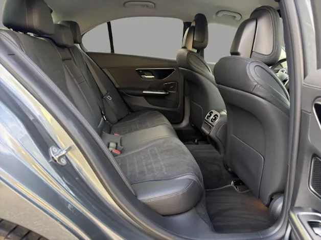 MERCEDES-BENZ C 200 AMG Line 4matic