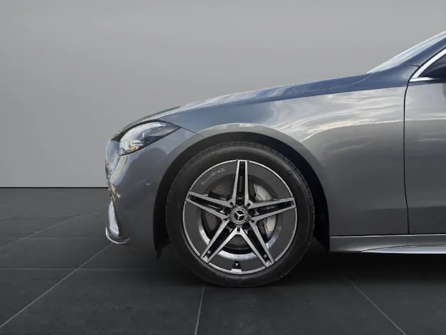 MERCEDES-BENZ C 200 AMG Line 4matic