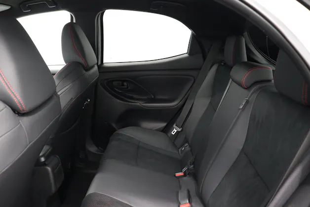 Toyota Yaris 1.5 VVT-i HSD GR Sport