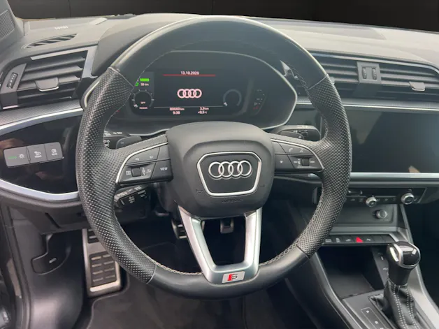 AUDI Q3 Sportback 45 TFSI e S line S-tronic