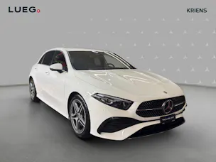MERCEDES-BENZ A 220 d - AMG / 360 Grad Kamera / Multibeam LED / AHK / Ambiente-Licht