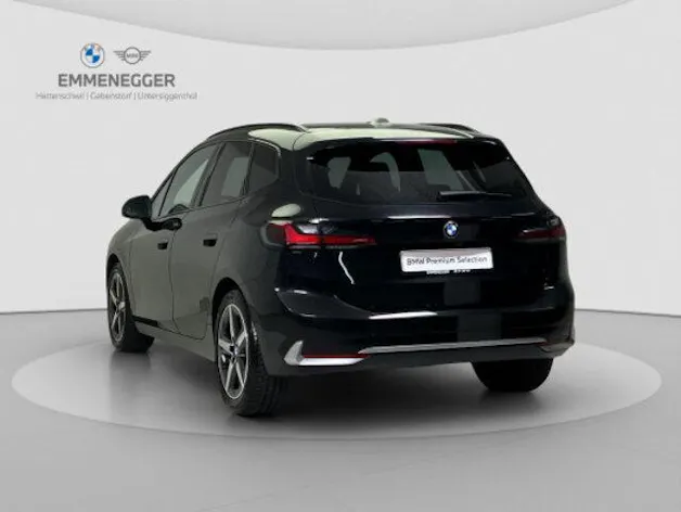 BMW 2er Reihe U06 Active Tourer 218d paddles
