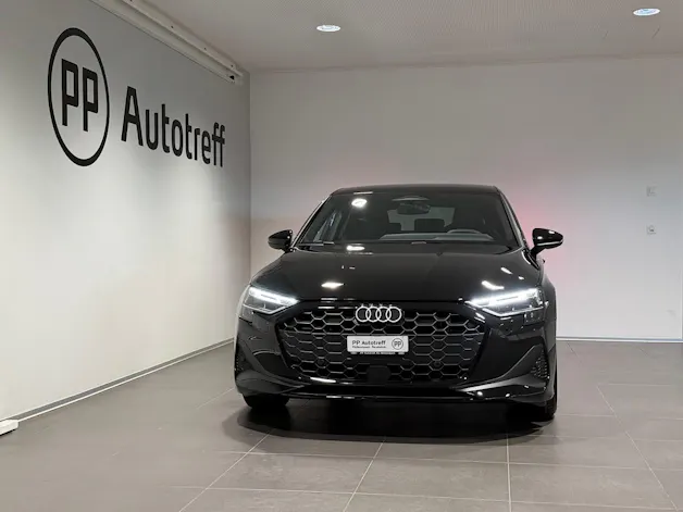 AUDI A3 Sportback TFSI 85 kW Ambition S-tronic