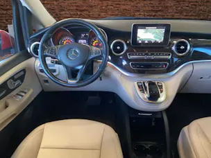 MERCEDES-BENZ V 250 d Swiss Ed. K 4M