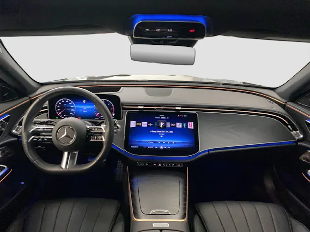 MERCEDES-BENZ E 220 d AMG Line 4MATIC Kombi