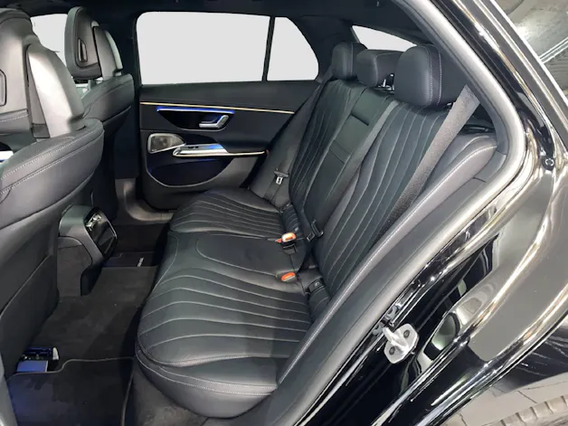 MERCEDES-BENZ E 220 d AMG Line 4MATIC Kombi