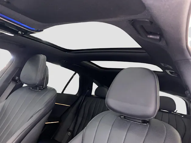 MERCEDES-BENZ E 220 d AMG Line 4MATIC Kombi