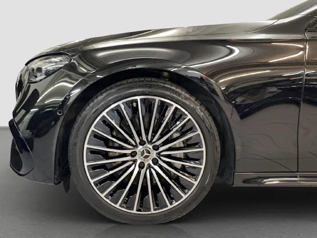 MERCEDES-BENZ E 220 d AMG Line 4MATIC Kombi