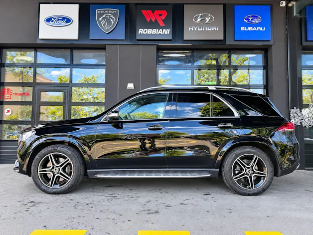 MERCEDES-BENZ GLE 300 d 4Matic AMG Line 9G-Tronic