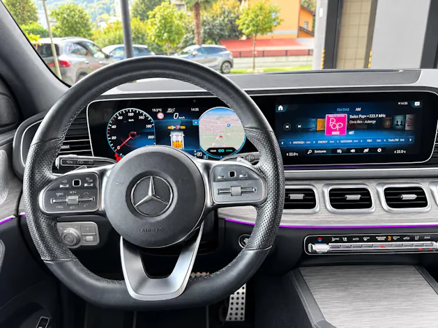 MERCEDES-BENZ GLE 300 d 4Matic AMG Line 9G-Tronic