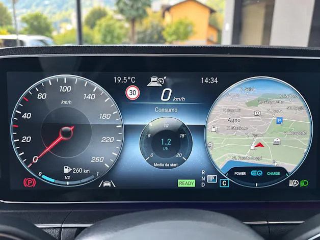 MERCEDES-BENZ GLE 300 d 4Matic AMG Line 9G-Tronic