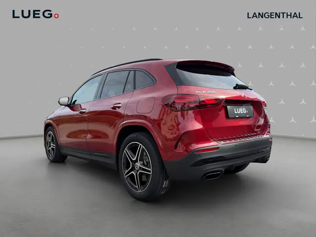 MERCEDES-BENZ GLA 250 4Matic 8G-DCT Swiss Star