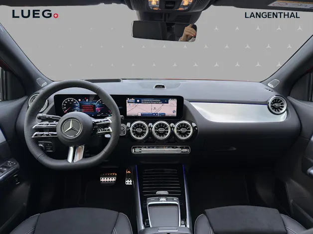 MERCEDES-BENZ GLA 250 4Matic 8G-DCT Swiss Star