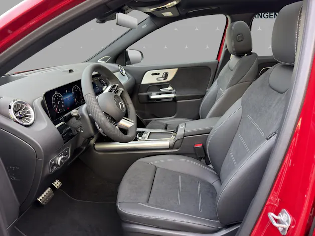 MERCEDES-BENZ GLA 250 4Matic 8G-DCT Swiss Star