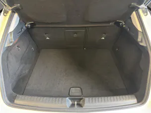 MERCEDES-BENZ GLA 250 Style 4Matic