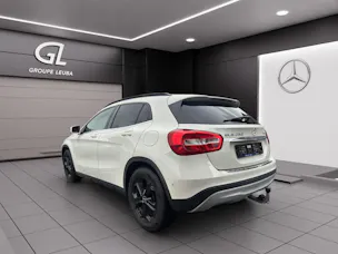 MERCEDES-BENZ GLA 250 Style 4Matic