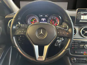 MERCEDES-BENZ GLA 250 Style 4Matic