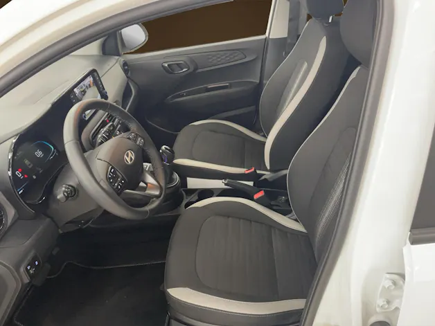 HYUNDAI i10 1.2 Amplia