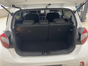 HYUNDAI i10 1.2 Amplia