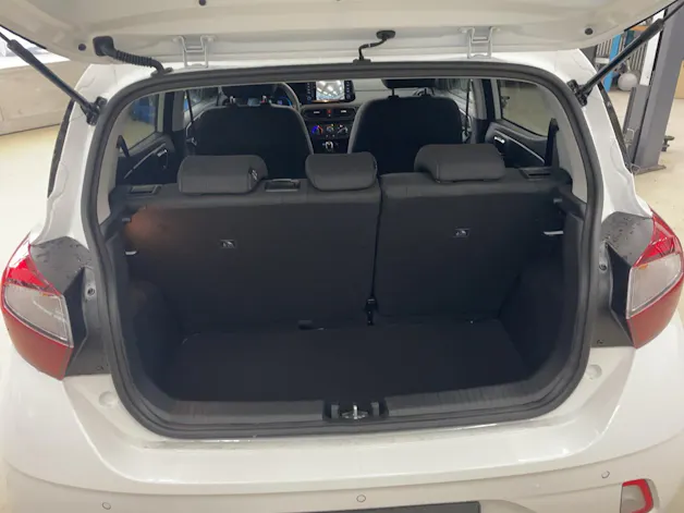 HYUNDAI i10 1.2 Amplia