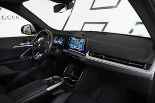 BMW iX1 xDrive 30 M Sport