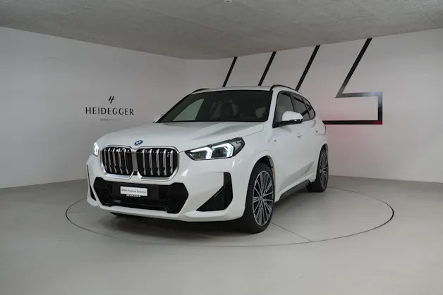 BMW iX1 xDrive 30 M Sport