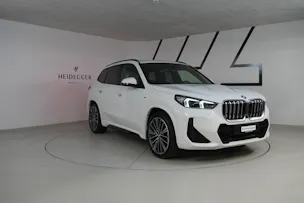 BMW iX1 xDrive 30 M Sport
