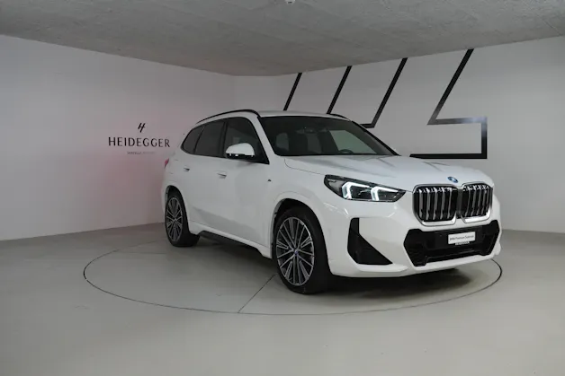 BMW iX1 xDrive 30 M Sport