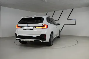 BMW iX1 xDrive 30 M Sport