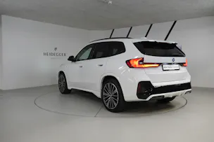 BMW iX1 xDrive 30 M Sport