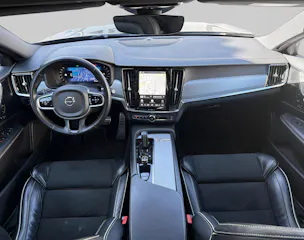 VOLVO V90 2.0 B5 R-Design AWD
