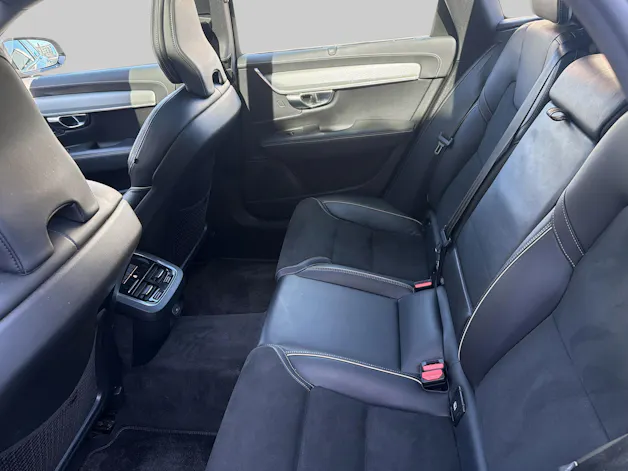 VOLVO V90 2.0 B5 R-Design AWD