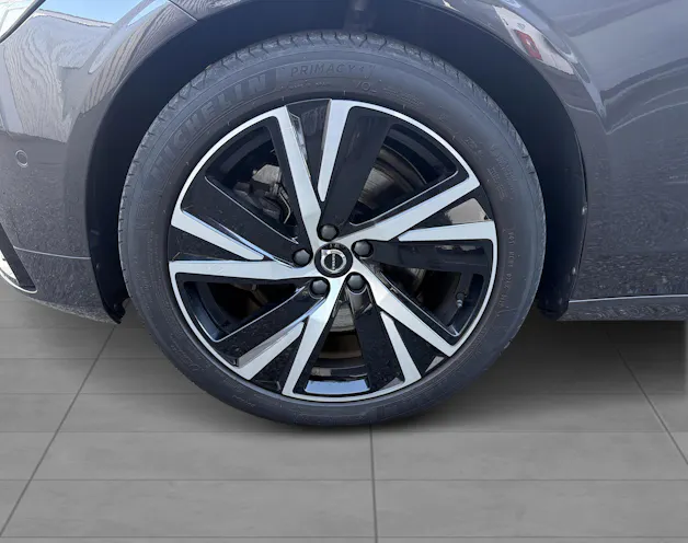 VOLVO V90 2.0 B5 R-Design AWD