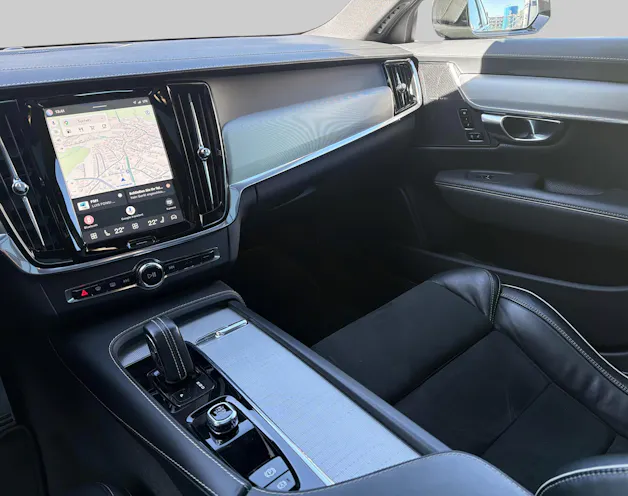 VOLVO V90 2.0 B5 R-Design AWD
