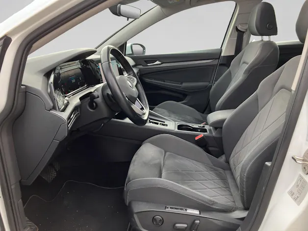 VW Golf 1.5 eTSI mHEV ACT Style DSG