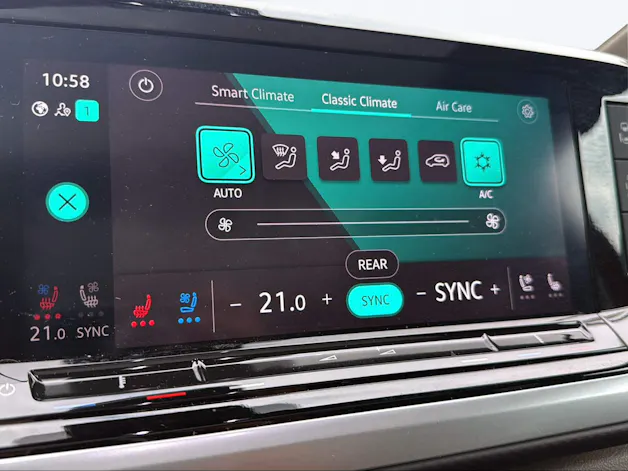 VW Multivan 2.0 TSI Style Liberty DSG