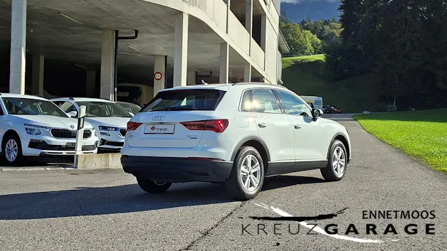 AUDI Q3 35 TDI Attraction quattro S-tronic *frisch ab MFK*