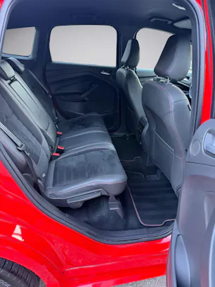 FORD Kuga 2.0 TDCi ST Line High 4WD PowerShift * AHK * Sport Line *