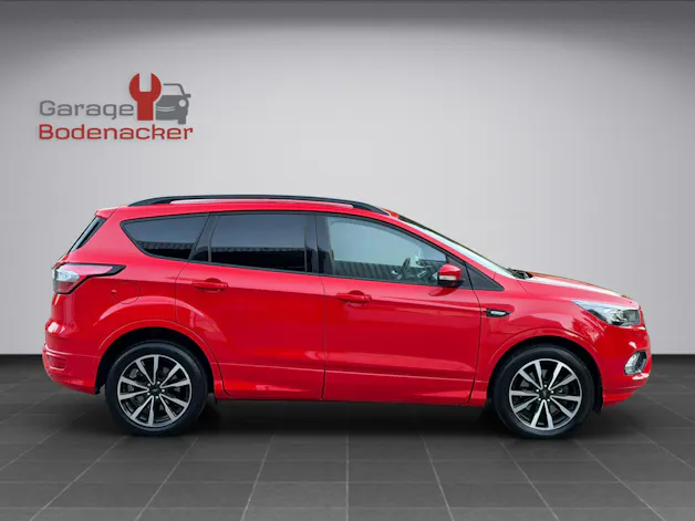 FORD Kuga 2.0 TDCi ST Line High 4WD PowerShift * AHK * Sport Line *
