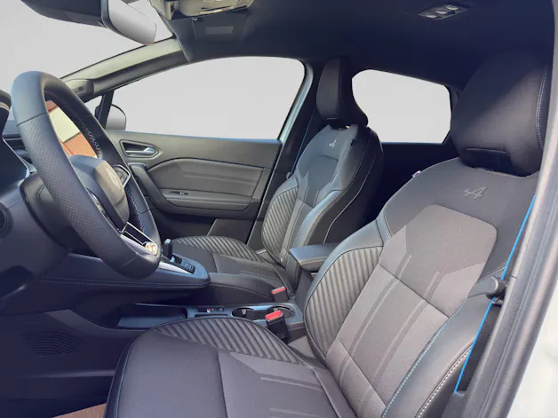 RENAULT Captur 1.8 E-Tech 160 Techno DHT