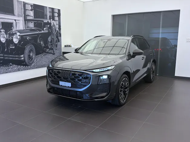 AUDI Q3 SUV 110 kW TFSI S tronic