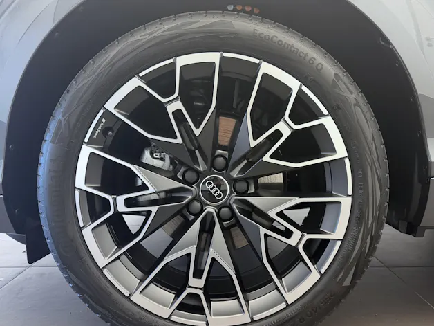 AUDI Q3 SUV 110 kW TFSI S tronic