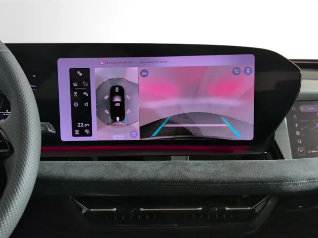 AUDI Q6 e-tron quattro